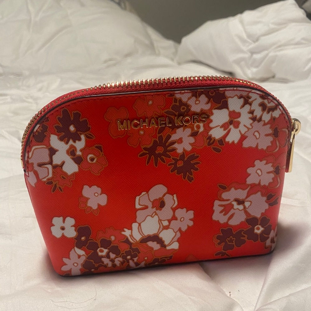 Michael Kors Travel Pouch